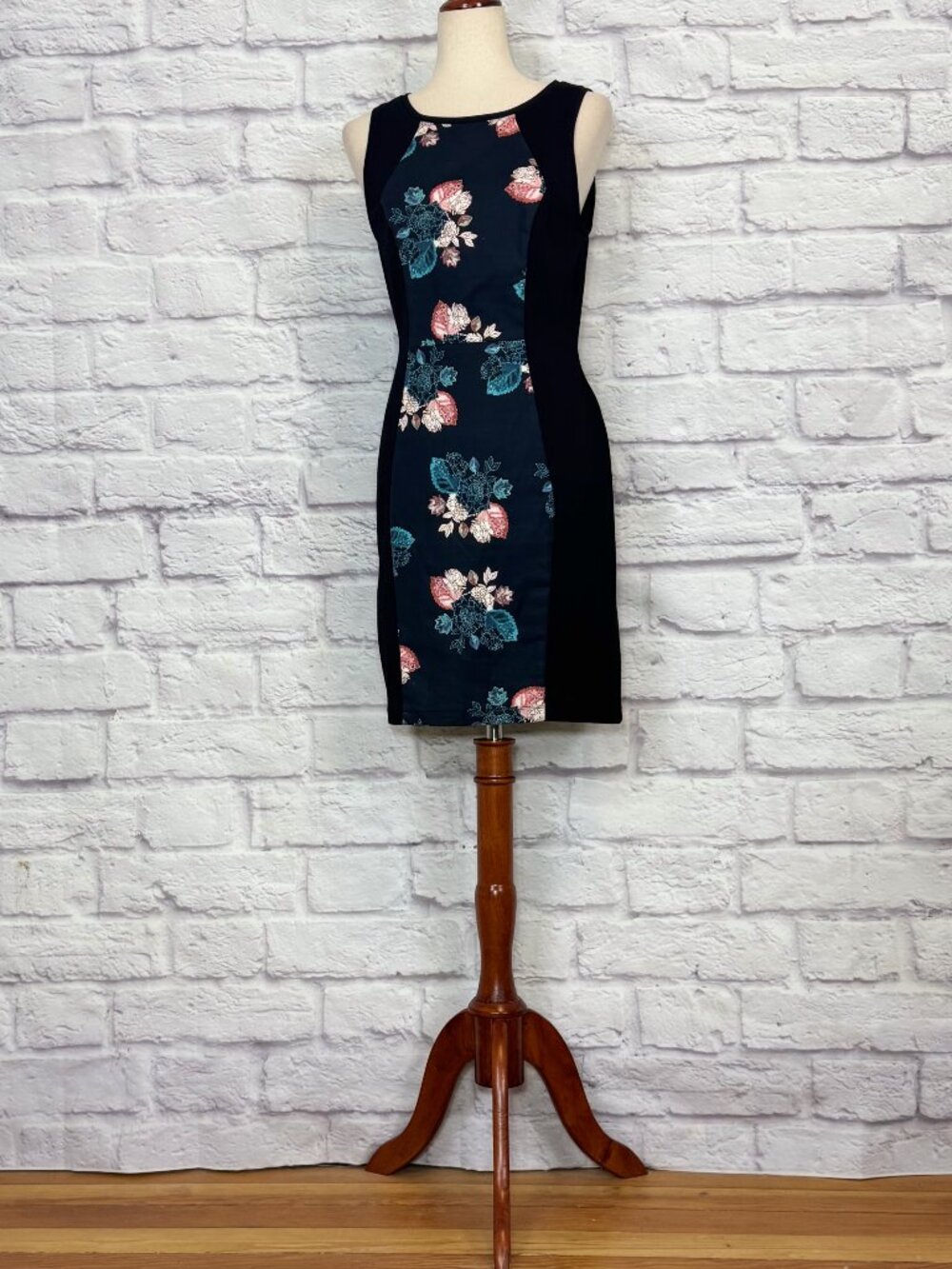 Anthropologie Sachin + Babi Black Floral Sheath Dress